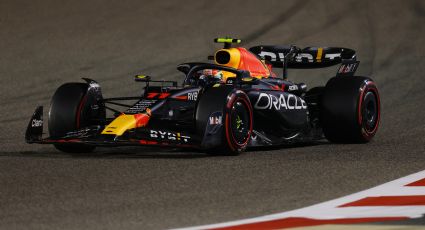 Checo Pérez saldrá segundo en el Gran Premio de Bahréin, detrás de Verstappen, quien se llevó la ‘pole position’