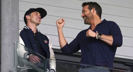 Wrexham, equipo cuyos dueños son los actores Ryan Reynolds y Rob McElhenney, logra un ascenso ‘de película’ a la Cuarta División de Inglaterra
