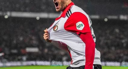 Santiago Giménez llega a 30 goles en 2023 e iguala récord histórico que ostenta Luis Suárez en la Eredivisie