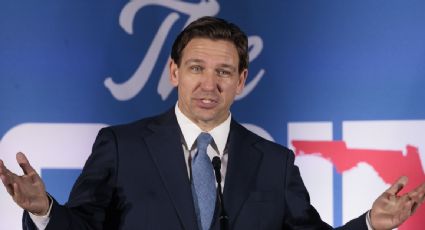 DeSantis firma una ley que permite portar armas sin un permiso estatal