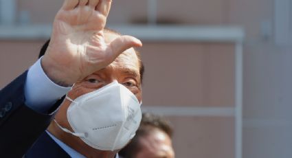 Silvio Berlusconi ingresó a terapia intensiva en un hospital de Milán por problemas respiratorios