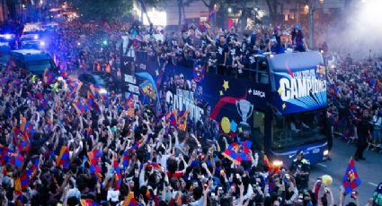 Barcelona se tiñe de blaugrana y clama a Messi en la celebración de Campeones de sus equipos varonil y femenil