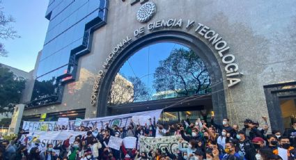 Comunidades del CIDE y de la UNAM se van a paro en protesta por reforma que desaparece al Conacyt