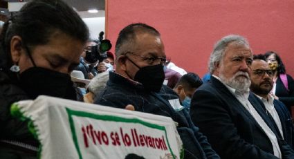 El GIEI exige a la FGR investigar el espionaje a Encinas y a familiares de los normalistas de Ayotzinapa