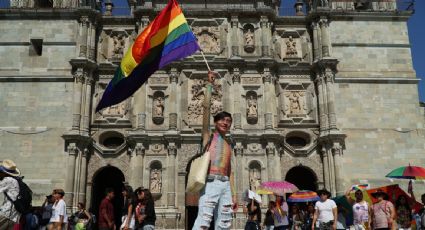 Más de 5 mil personas asisten a la marcha del orgullo LGBT+ en Oaxaca para exigir sus derechos