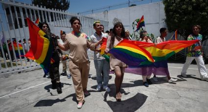 Exigen en marcha del orgullo LGBT+ en el Reclusorio Oriente en la CDMX capacitar al personal en derechos de la comunidad