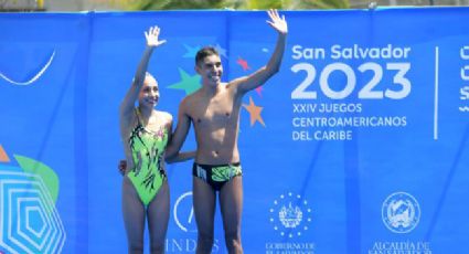 Juegos Centroamericanos: Itzamary González y Diego Villalobos ganan medalla de plata en Dueto Mixto de Natación Artística