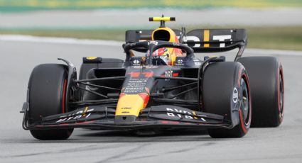 Checo Pérez acaricia el podio tras destacada remontada y termina cuarto en el Gran Premio de España