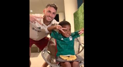 Niño africano que quiere ser mexicano y comer quesadillas cumple su sueño gracias a la Selección Nacional