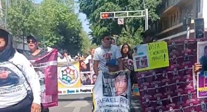 Familiares de desaparecidos marchan en Jalisco para exigir a Enrique Alfaro no limitar las búsquedas