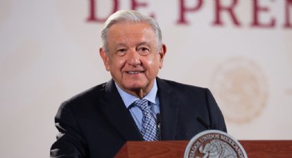 López Obrador acata la resolución del INE: bajan de YouTube las conferencias en las que atacó a Xóchitl Gálvez