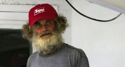 Llega a Manzanillo el náufrago australiano rescatado por un buque atunero: "A diferencia de Tom Hanks, mi tierra era mi bote”