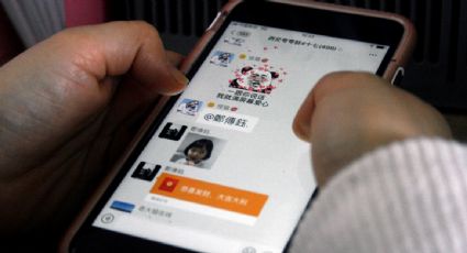 China detiene a 620 personas y elimina 21 mil cuentas como parte de su campaña contra la difusión de rumores en redes sociales