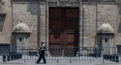 Encinas e integrantes del GIEI acuden a Palacio Nacional previo a la presentación del último informe sobre el caso Ayotzinapa