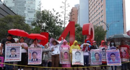 AMLO es cómplice por ocultar información en el caso Ayotzinapa, acusa el senador Álvarez Icaza