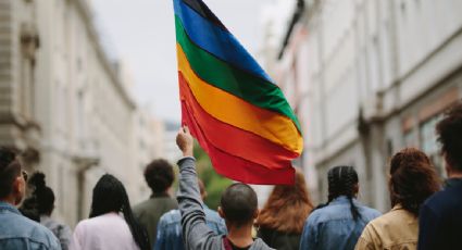 Malasia anuncia multas y hasta tres años de prisión por usar relojes con la bandera LGBTQ+