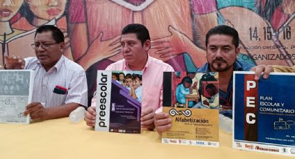 Maestros en Chiapas presentan material que podrá utilizarse como alternativa a los libros de la SEP