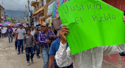 Cientos de indígenas exigen el desarme de las autodefensas en la selva de Chiapas