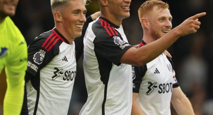 Raúl Jiménez anota su primer gol con el Fulham en el partido amistoso ante Hoffenheim