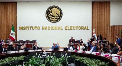 INE prevé autorizar a legisladores que opten por la elección consecutiva que sigan en el cargo