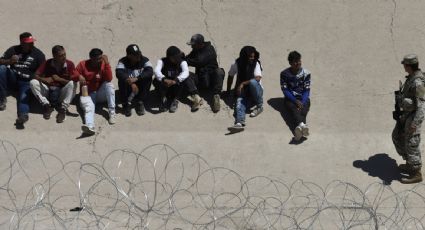 Guardia Nacional de EU retira campamento de migrantes instalado cerca del muro fronterizo con México