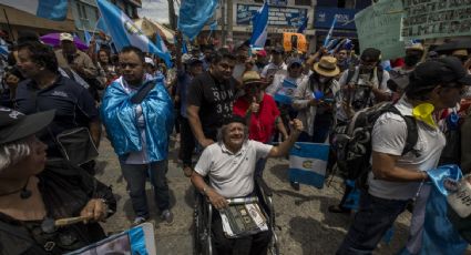 Guatemaltecos protestan en contra de "golpe de Estado" denunciado por presidente electo