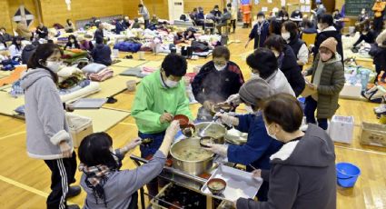 Algunos de los más de 200 muertos que dejó el terremoto en Japón estaban en albergues