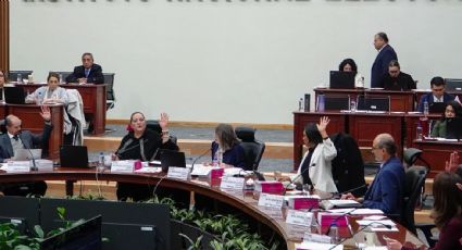 El INE fija las reglas para los aspirantes presidenciales durante el periodo de intercampaña: no podrán debatir
