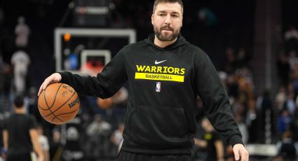La NBA pospone el juego Warriors-Mavericks del viernes por la muerte del entrenador asistente Dejan Milojevi?