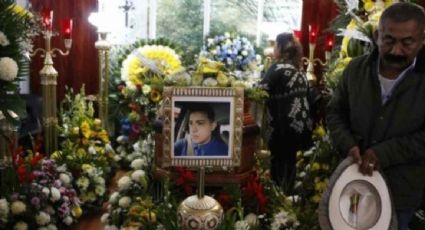 Familiares y vecinos del municipio de Lerdo de Tejada despiden a joven asesinado por policías