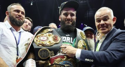 Artur Beterbiev derrota a Dmitry Bivol y se convierte en el primer Campeón indiscutido de los semipesados desde el 2002