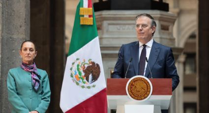 Empresarios de EU y México se comprometen a invertir 20 mil mdd, anuncia el secretario de Economía