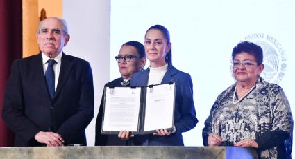 Sheinbaum inaugura las “mañaneras del pueblo” con nuevas temáticas diarias: vida saludable, detector de mentiras, memoria histórica, suave patria y mujeres en la historia