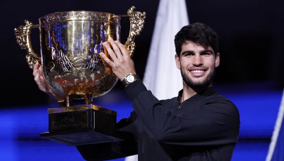 Carlos Alcaraz vence a Jannik Sinner, número uno del mundo, y es campeón del Abierto de China