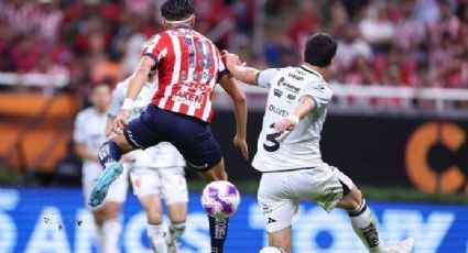 Chivas remonta como de rayo y vence al Necaxa a base de golazos