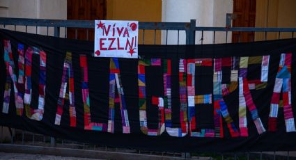 Miles marchan en CDMX en apoyo al zapatismo y contra la violencia hacia comunidades indígenas en Chiapas