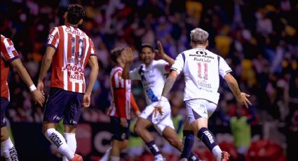 Chivas pierde ante el Puebla y desaprovecha la oportunidad de meterse en puestos de Liguilla directa