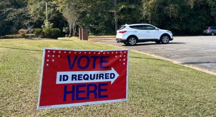 Afroamericanos desencantados con la economía de Estados Unidos plantean votar por primera vez por Trump