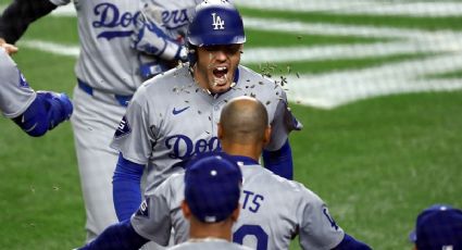 Los Dodgers vencen a los Yankees en Nueva York y se ponen a un juego de llevarse la Serie Mundial