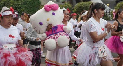 Hello Kitty cumple 50 años y conquista México: un imperio de fans, carreras y cafés temáticos