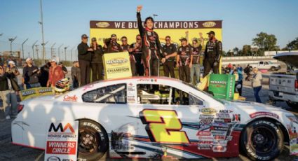 ¡Logro histórico! El piloto mexicano Andrés Pérez de Lara, de 19 años, se corona en la Serie ARCA; es el primer campeón extranjero