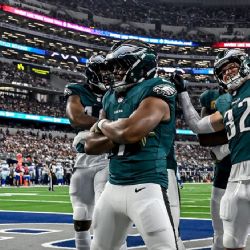 Los Cowboys no levantan: Fueron apaleados por Eagles y siguen sin ganar en casa en esta temporada