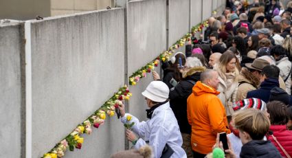 Celebran 35 años de la caída del muro de Berlín con actos culturales; acuden más de 500 mil personas