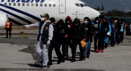 Mexicanos lideran deportaciones desde EU en octubre, con la cifra más alta en una década