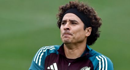 El equipo de Memo Ochoa en Portugal lo defiende de las críticas tras su actuación con el Tri en Honduras; presume que fue el mejor calificado