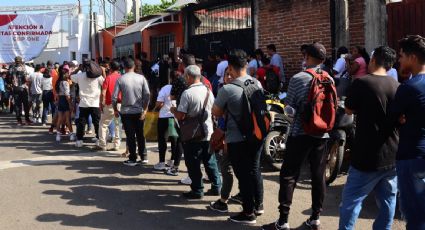 Migrantes saturan oficinas del INM en Tapachula en busca de asilo en EU días antes de las elecciones