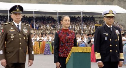 Sheinbaum encabeza su primer desfile como comandanta suprema de las Fuerzas Armadas