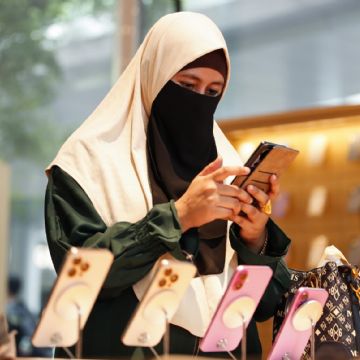 Suiza prohíbe el uso de burka en lugares públicos a partir de enero de 2025