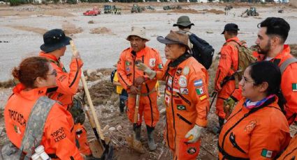 Topos de México apoyan en rescates en Valencia tras lluvias que dejaron al menos 219 muertos