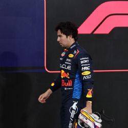 La FIA publica la lista de pilotos de Fórmula 1 para el 2025 y Checo Pérez aparece en Red Bull